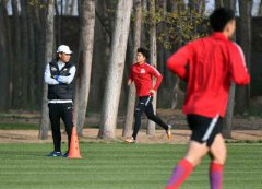 中超联赛暂定7月初重启？业内人士分析：若“不