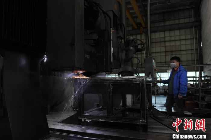 台企“桓成精密机械”有序复工复产。 张金川 摄 闽台精密机械产业园见闻:复工早 赶订单